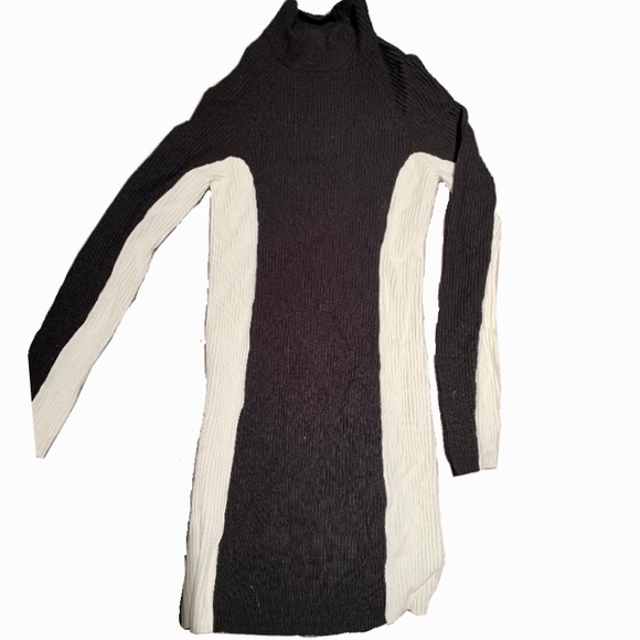 urban outfitters turtleneck bodycon mini dress - Picture 1 of 3
